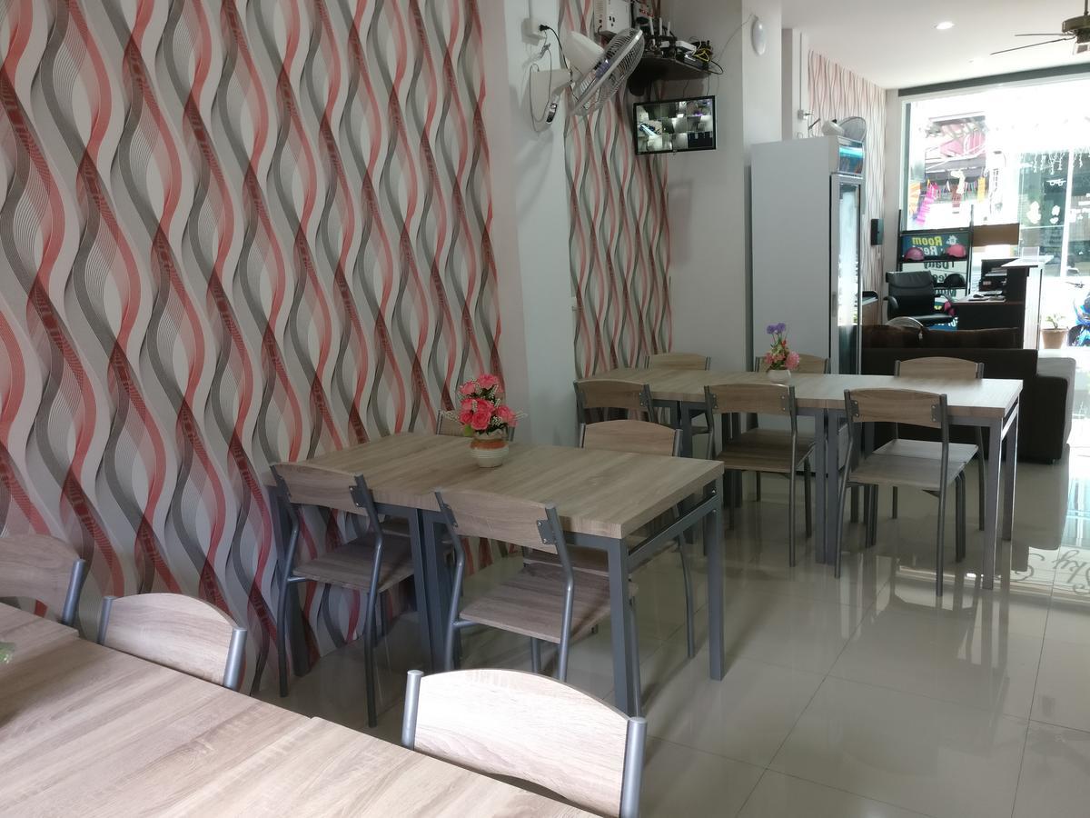 Hotel White Sky Boutique à Patong Extérieur photo