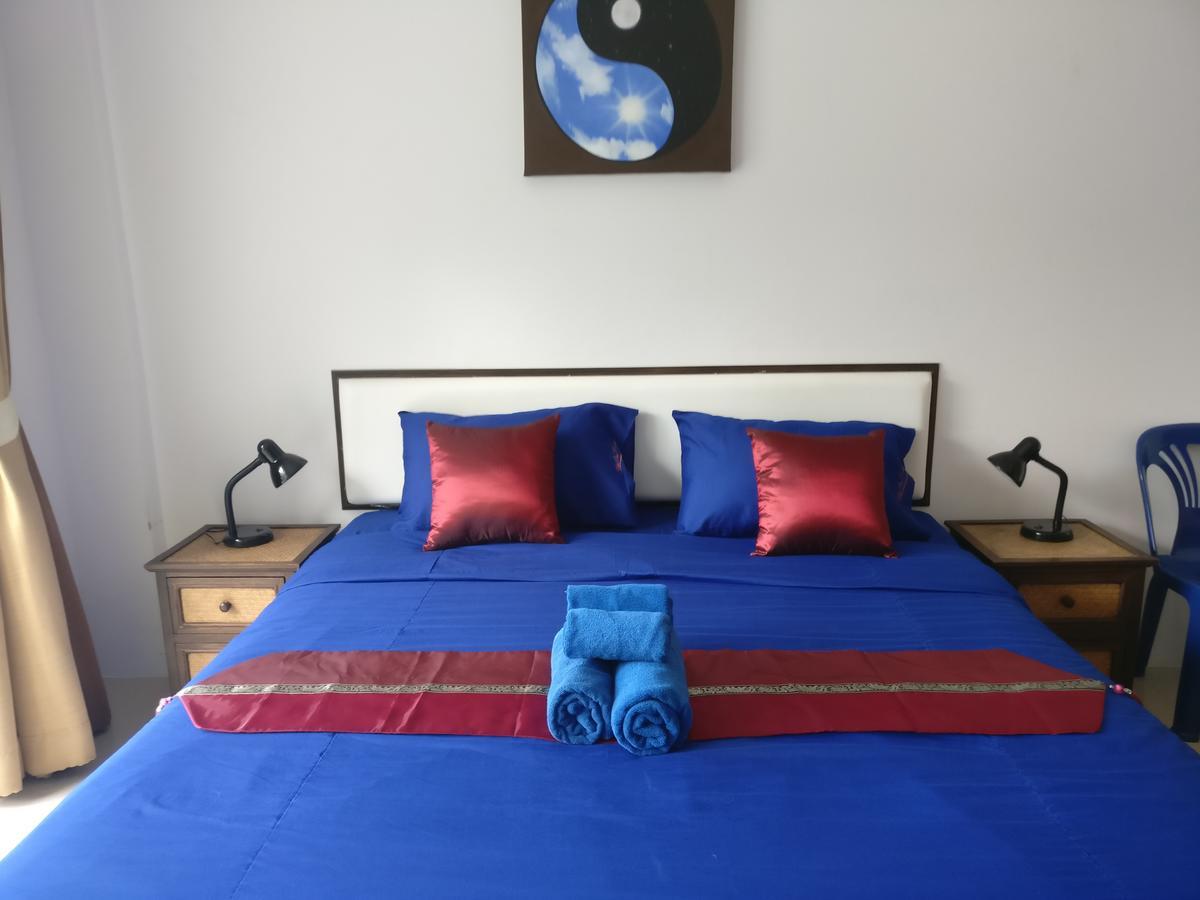 Hotel White Sky Boutique à Patong Extérieur photo
